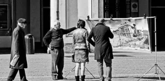 Фотографии прохожих Турина в 2007-2008 годах смотреть фото видео