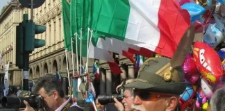 Элитные горные войска Италии на параде в Турине Парад альпийцев в Турине - Элитные горные войска Италии на параде