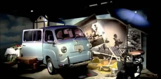 Знаменитый национальный музей автомобилей в Турине Знаменитый национальный музей автомобилей в Турине