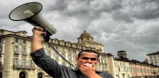 Турин — Свидетели Иегова в Италии Свидетель Иегова в Турине. История румына Илии проповеди в центре города