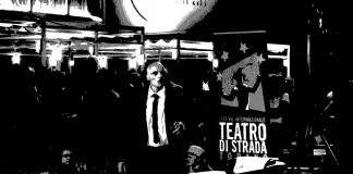 Фестиваль Уличного Театра в Турине — Фото и видео  Фестиваль уличного театра в Турине