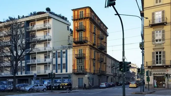 Знаменитая Полента. Странное сооружение, странного архитектора в Турине