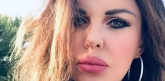 Альба Париетти представила свою новую книгу в Турине Alba Antonella Parietti libro Torino "Da qui non se ne va nessuno"