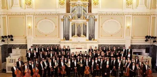 Концерт Государственного симфонического оркестра из Санкт-Петербурга в Турине Симфонический оркестр из Санкт Петербурга в Турине - Фото и видео