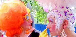 Гей парад в Турине 2012 который изменил город Фото и видео Гей парад Турин Италия 2012 Video Foto