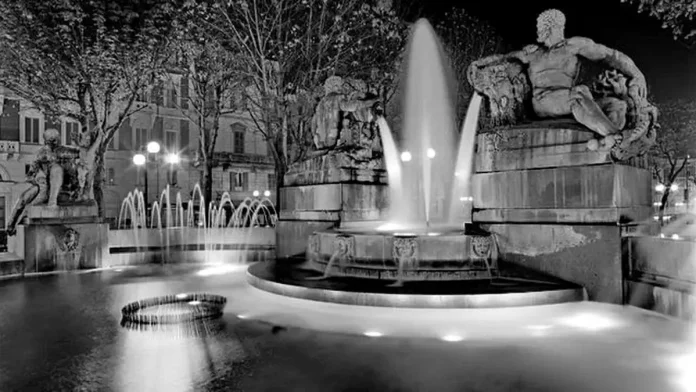 Ангельский фонтан в Турине- черная и белая магия Турина.