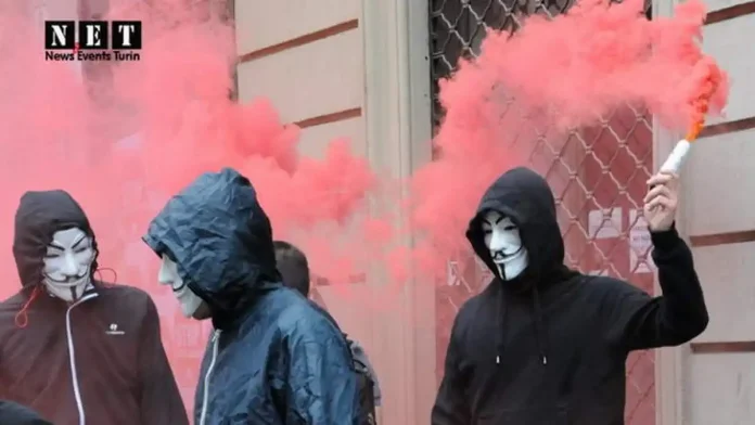 Италия выселение из жилья и спекуляции, марш в Турине за право на жилье.