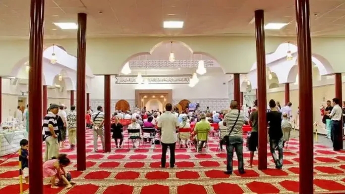 Новая мечеть в Турине Новая мечеть в Европе Италия