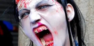 Шествие Зомби в Италии. Zombie Walk Turin Italy 2013 foto e video Парад Зомби в Турине 2013