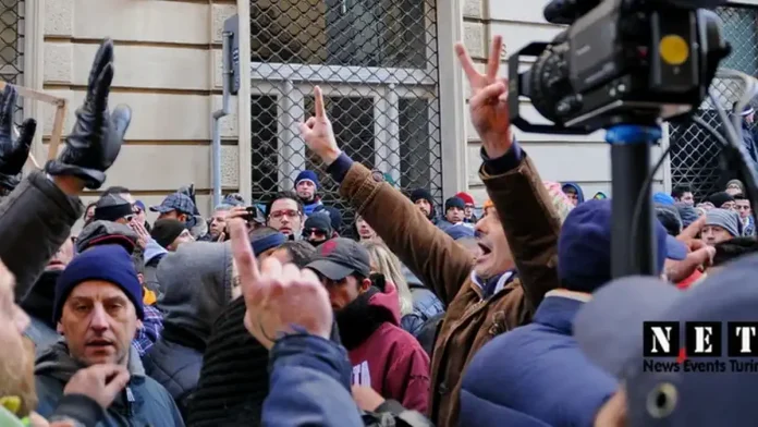Массовая забастовка в Турине Италия