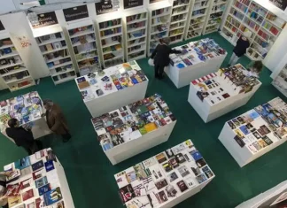 Скандальная тема в Турине Книжную выставку Турина хотят перевести в Милан Ежегодная книжная ярмарка в Турине 2014