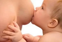 Новый тренд: Туринский парк Валентино приветствует коллективную лактацию Всемирная неделя грудного