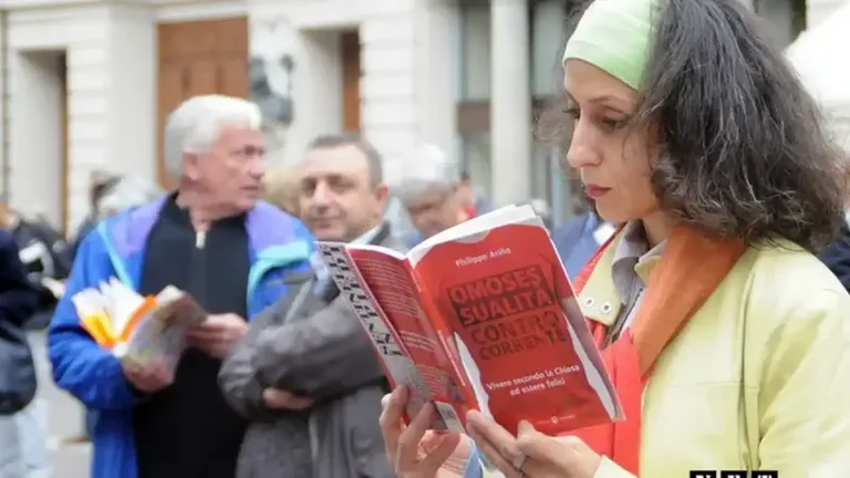 Противостояние в Италии: Агрессивные геи вызывают реакцию сторонников традиционной семьи