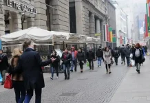 Захватывающие моменты: уличная фотография Милана в 2014 году Милан уличная фотография Рождество 2014 Италия Sreet Photo Milano Natale 2014