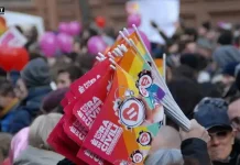 Разнообразие и равенство: манифестации ЛГБТ и защитников традиционной семьи в Турине ЛГБТ и защита традиционной семьи в Италии Турин