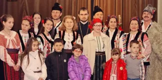 Moldoveni din Torino organizează evenimentul cultural ‘Șezătoarea bădantelor’ Moldoveni din Torino - "Șezătoarea bădantelor"