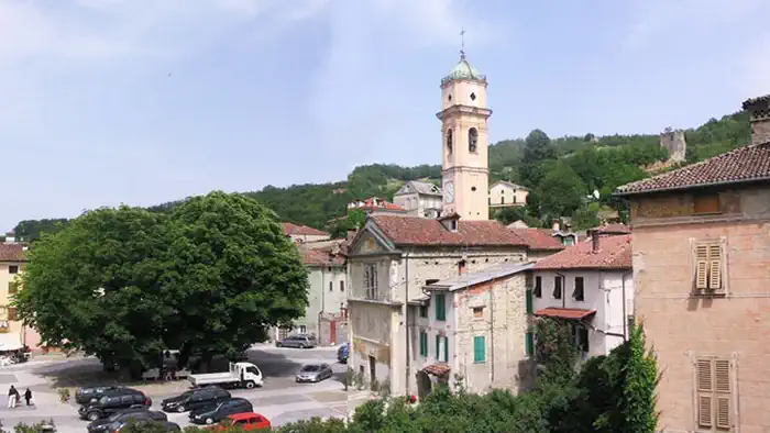 Тихие городки и села Пьемонта Garbagna: Живописный Городок в Провинции Алессандрия