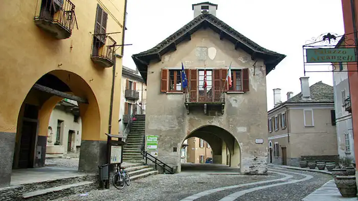 Красивые и загадочные места в регионе Пьемонт Турин Италия 