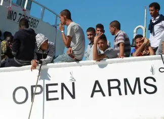 Заявление министра Италии: миграционная ситуация требует немедленных действий Иммигранты в Италии возмущены новыми законами