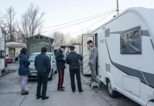 Проведение операции по пресечению незаконной деятельности цыганской группировки в Турине Полицейская операция против цыган в Турине