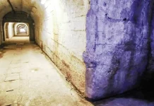 Монастырь Монте-деи-Капуччини скрывает под собой туннель Загадочный туннель в Турине это бывшее бомбоубежище Второй Мировой Войны