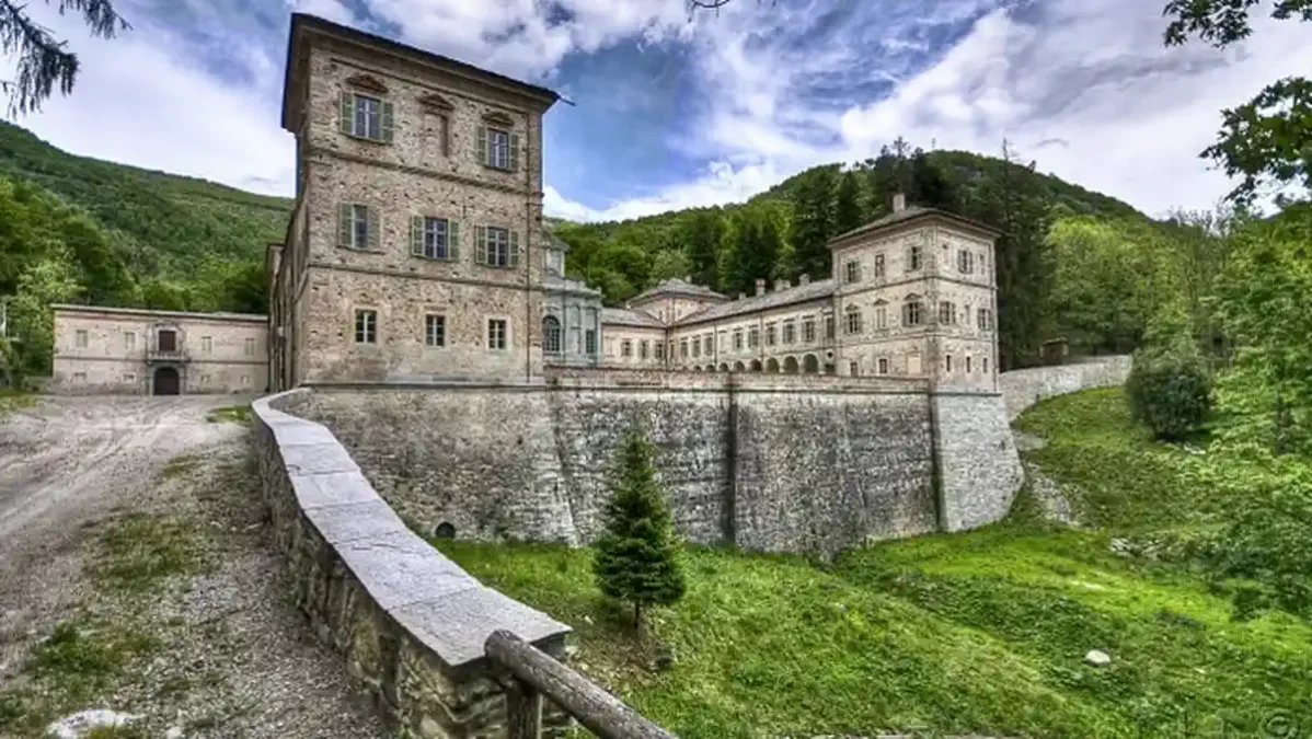 Замок Каското - Castello di Casotto