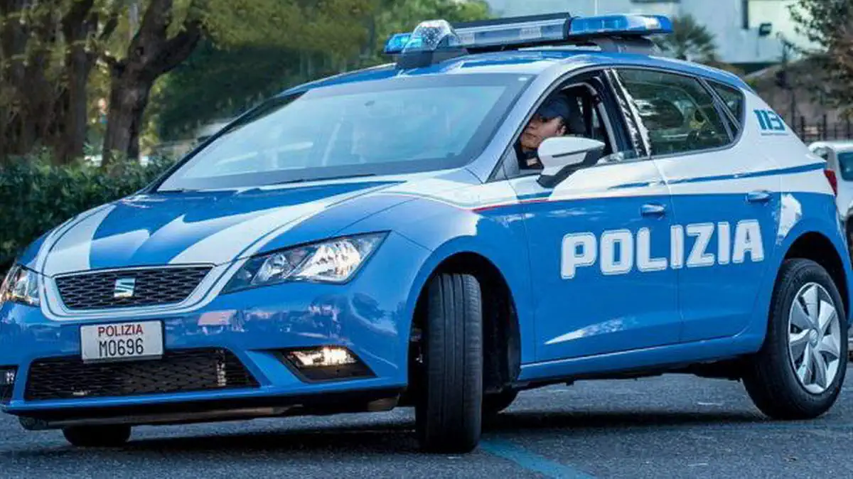 Полиция Турина