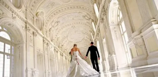 Свадьба в Италии в Королевском дворце в Турине отличный выбор