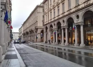 В Турине открыли новые пешеходные улицы Новые пешеходные улицы Турина via Roma