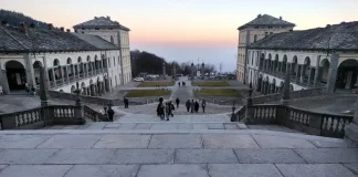 Святилище Оропа в Пьемонте Встреча Истории, Искусства и Природы в Сердце Пьемонта Святилище Оропа: Жемчужина Духовности и Природы Пьемонта