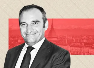 Новый мэр Турина левоцентрист Ло Руссо Новый мэр Турина Италия коммунист