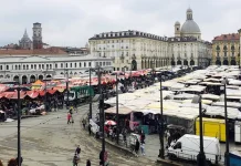Центральный рынок Турина Порта Палаццо Porta Palazzo центральный рынок Турина