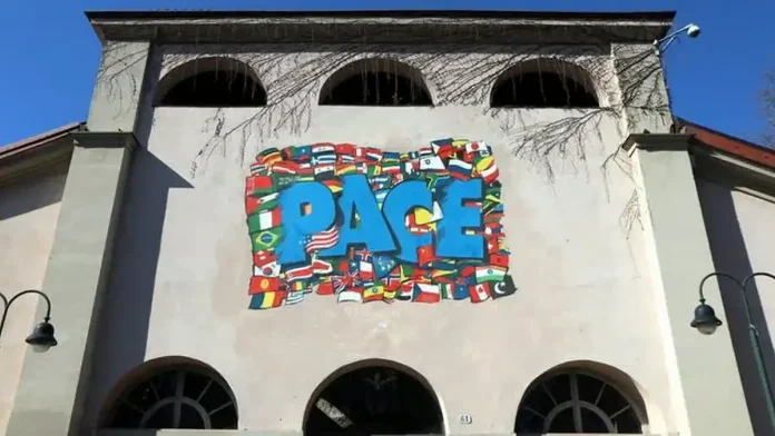 Palazzo Civico Мир в Турине