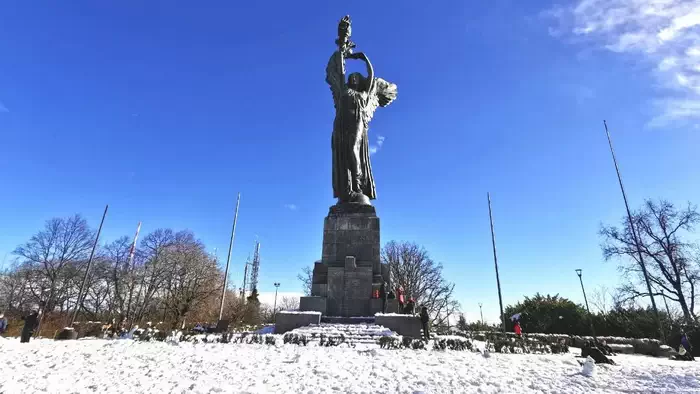 На туринском холме Коллина Торинезе находится парк Маддалена