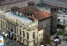 Основные мероприятия Турин 2023 год Главная площадь Турина Кастелло Основные мероприятия Турин 2023 год