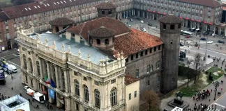 Основные мероприятия Турин 2023 год Главная площадь Турина Кастелло Основные мероприятия Турин 2023 год