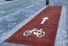 В Турине появилась самая короткая велосипедная дорожка в мире В Турине появилась самая короткая велосипедная дорожка в мире