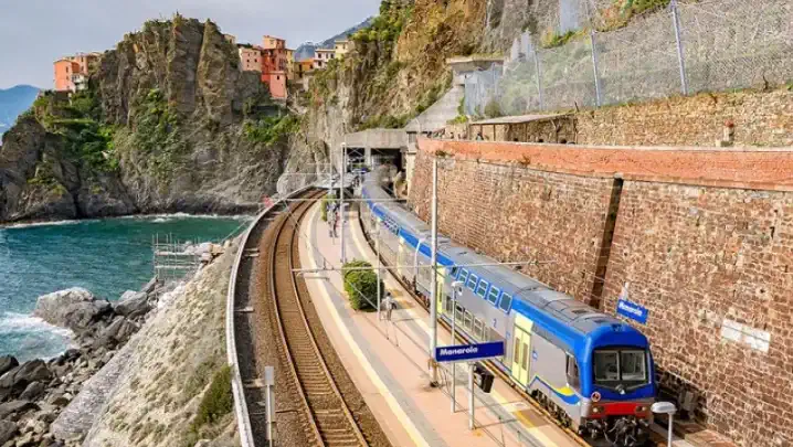 Из Турина на море на поезде 5 лучших пляжей