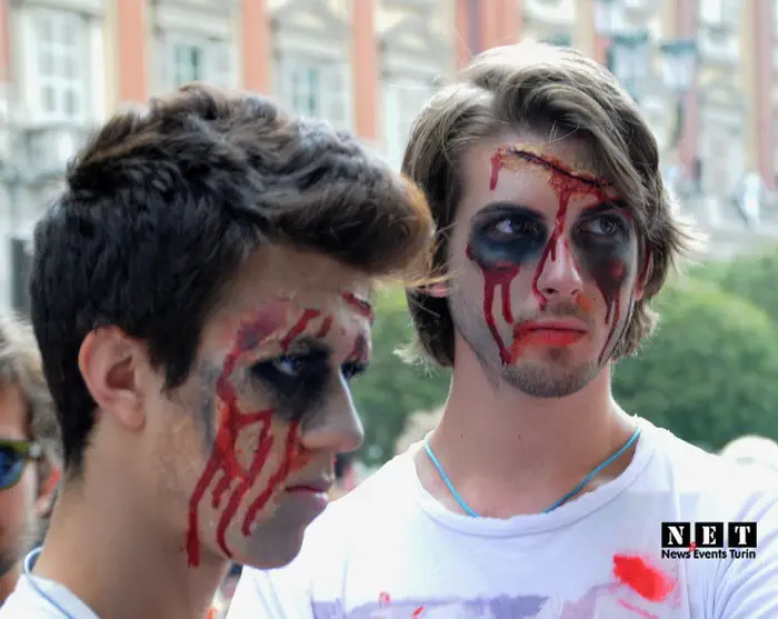 И все таки что такое зомби? Парад в Турине 2013