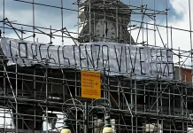 Анархисты устроили марш в Турине: центр города заблокирован Анархисты устроили марш в Турине: центр города заблокирован