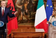 Италия-Албания Протокол по мигрантам: ЕС может наложить санкци Протокол Италия-Албания по мигрантам и возможные санкции ЕС: в чем суть