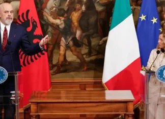 Италия — Албания и мигранты: почему проект Мелони называют провальным и будут ли санкции ЕС Протокол Италия-Албания по мигрантам и возможные санкции ЕС: в чем суть