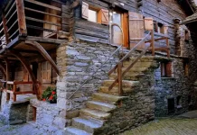 Путешествие в эпоху Средневековья: деревни Вальзеров в Италии Деревни Вальзеров в Пьемонте: сказочные места застывшие во времени у подножия Альп