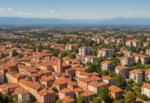 10 лучших городов и коммун для жизни в Пьемонте по мнению ИИ Панорамный вид на города Пьемонта летом