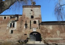 Замок Ротта под Турином: самый мистический и пугающий замок Италии Замок Ротта под Турином Монкальери