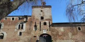 Замок Ротта под Турином: самый мистический и пугающий замок Италии Замок Ротта под Турином Монкальери