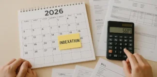 Детское пособие в Италии Assegno Unico 2026 когда повысят суммы, на сколько вырастет выплата и что сделать семье Детское пособие в Италии 2026 индексация и новые суммы Спокойный семейный интерьер, стол с документами и календарём 2026, акцент на заметке «индексация», нейтральные тона, без логотипов