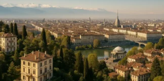 Где в Турине живут богатые: элитные районы, цены и как выбрать «правильный» адрес Элитные районы Турина — центр и холмы с видом на По Вид с холмов Турина на реку По и Gran Madre, премиальные дома, мягкий дневной свет.