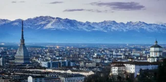 Моле Антонеллиана в Турине: высота 167,5 м, музей кино и смотровая площадка Моле Антонеллиана - Достопримечательности Турина