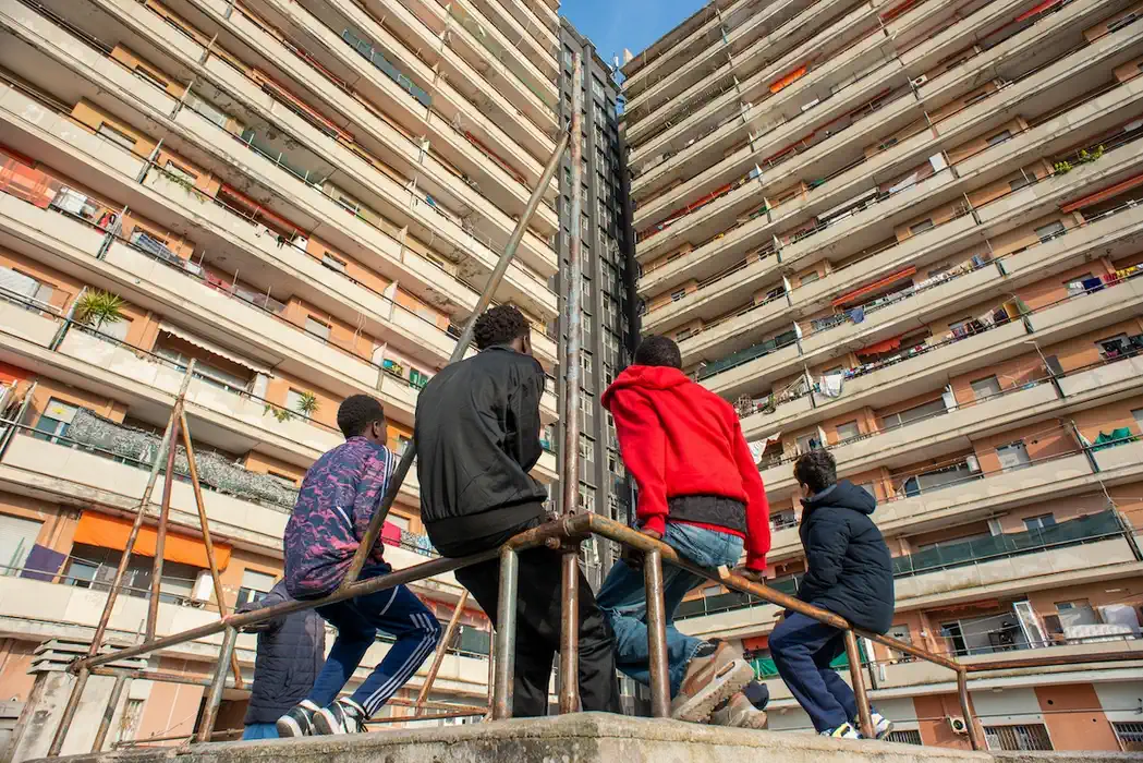 Молодежь в гетто Италии